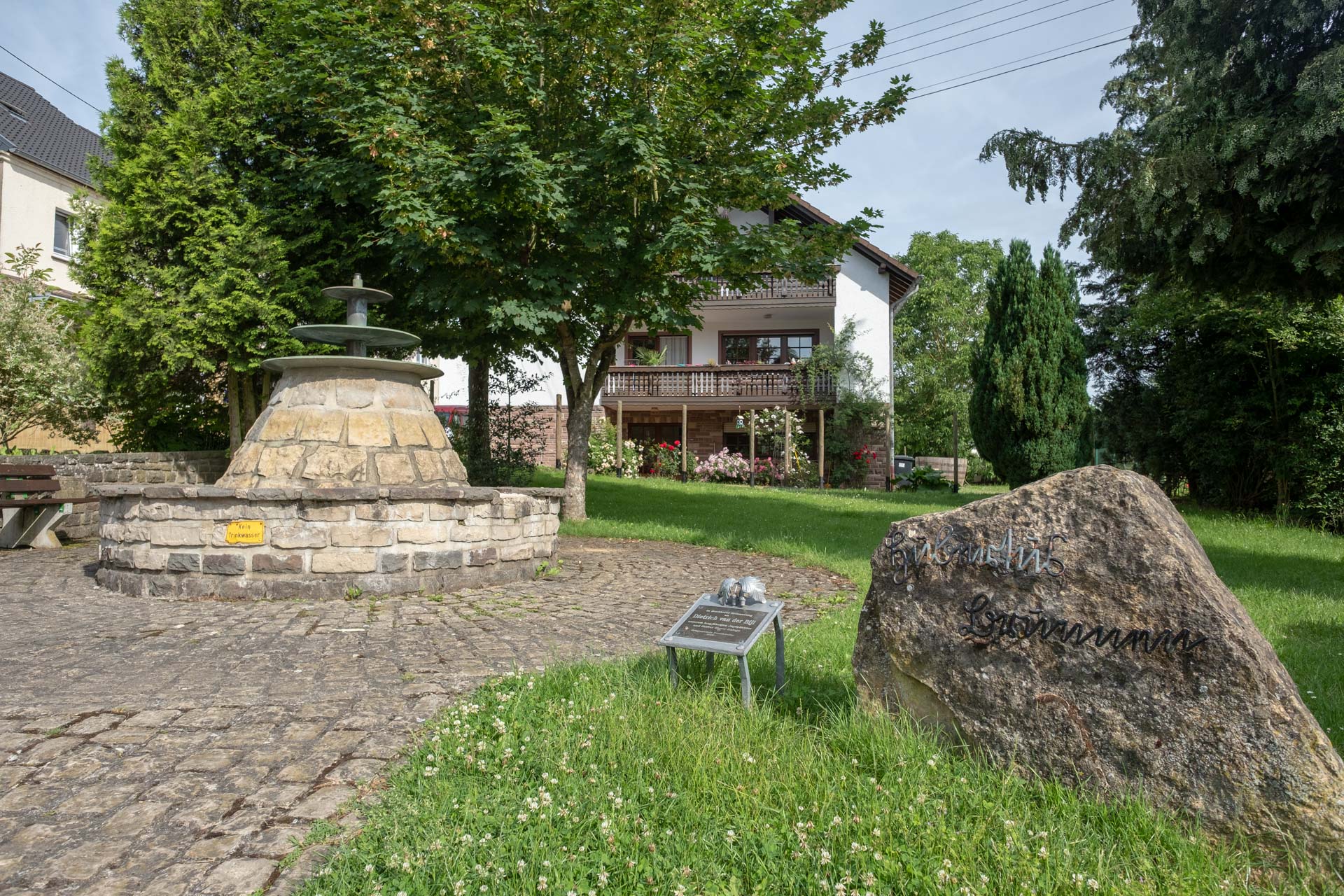Touristik Ferschweiler Brunnen